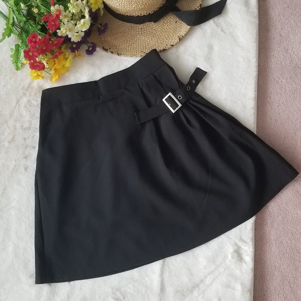 Black skirt